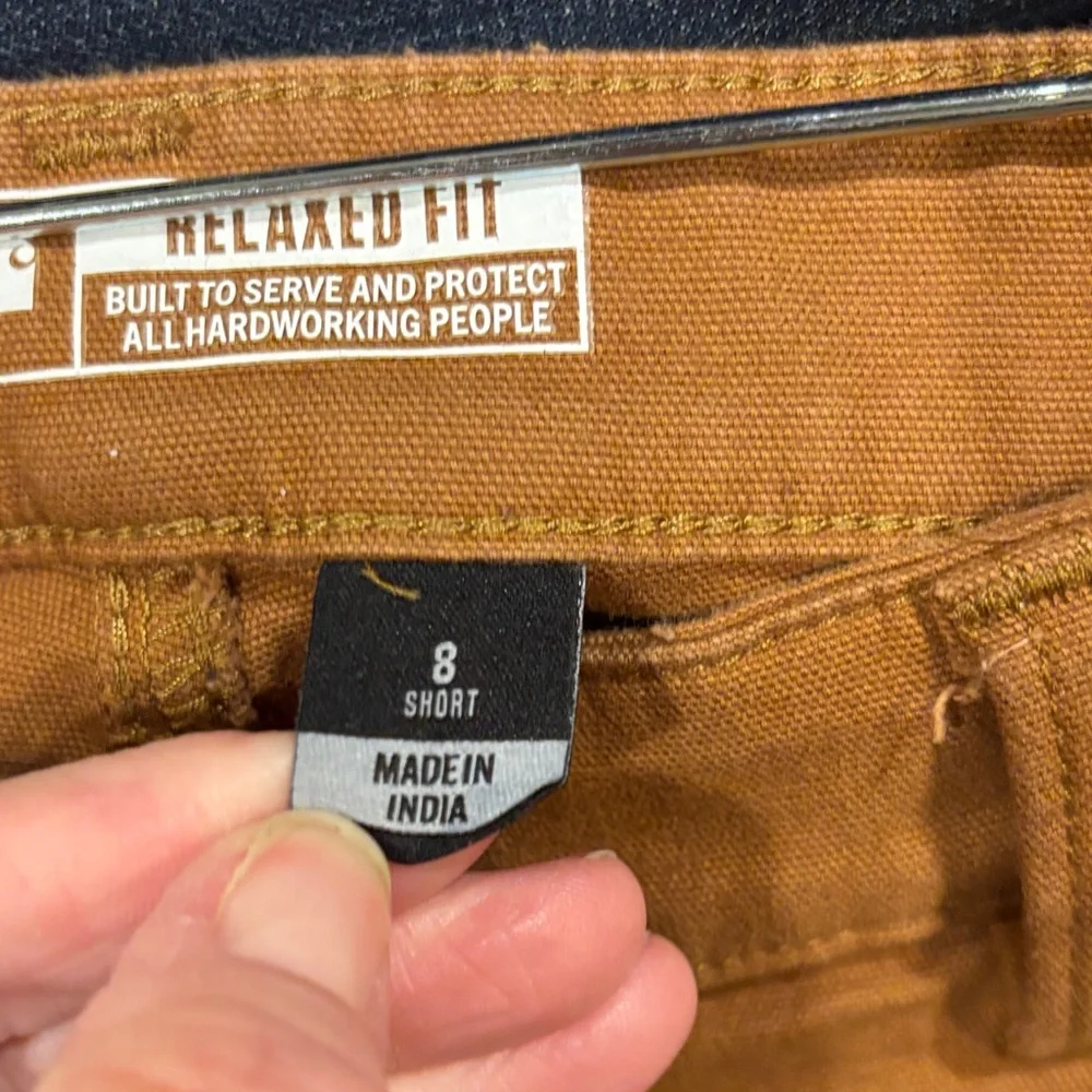 Carhartt Relaxed Fit Size 8 Short EUC - Picture 9 of 10